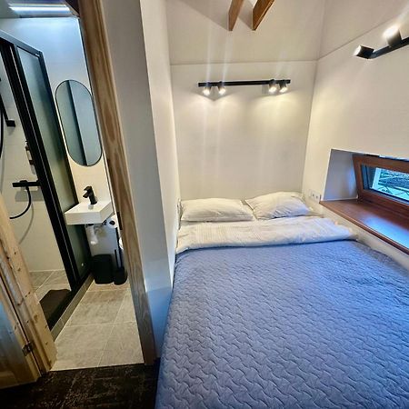 ヴィリニュス House Of Sun Bed & Breakfast エクステリア 写真