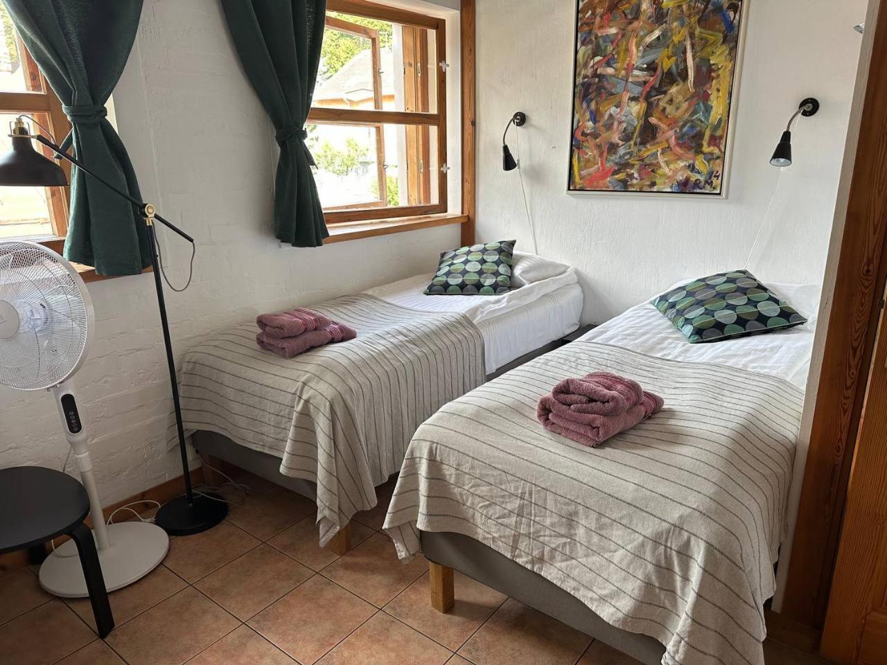 ヴィリニュス House Of Sun Bed & Breakfast エクステリア 写真