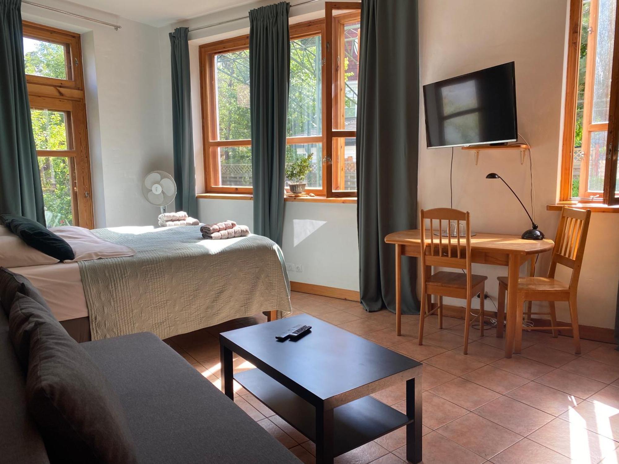 ヴィリニュス House Of Sun Bed & Breakfast エクステリア 写真