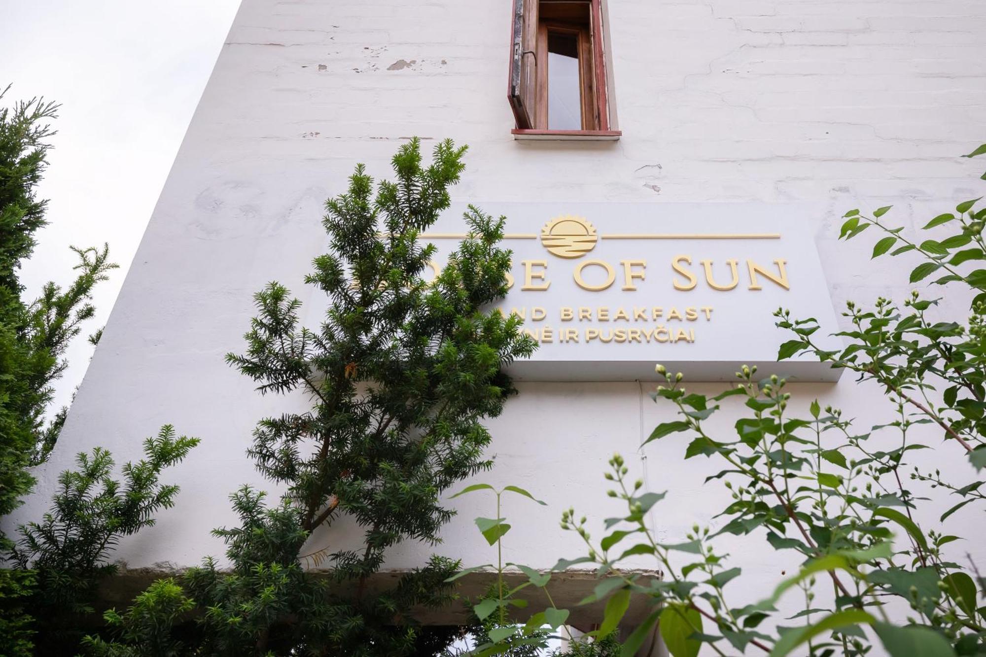 ヴィリニュス House Of Sun Bed & Breakfast エクステリア 写真