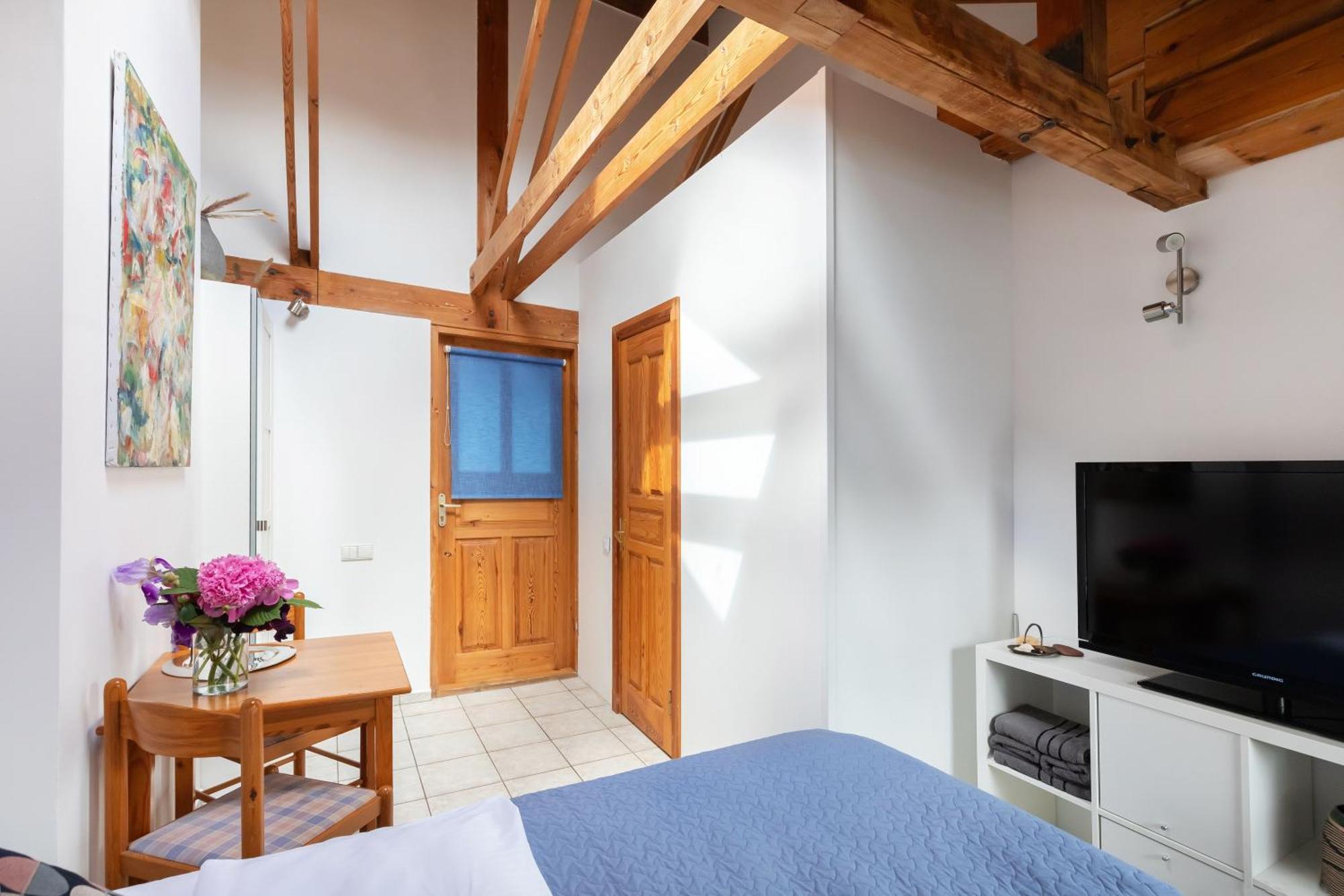 ヴィリニュス House Of Sun Bed & Breakfast エクステリア 写真