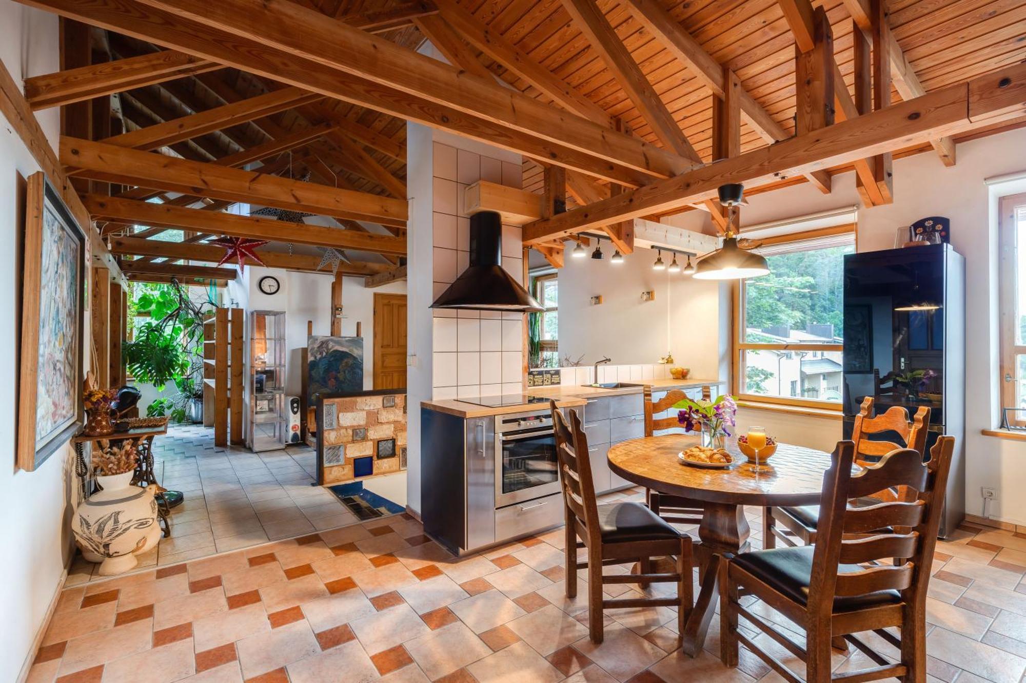 ヴィリニュス House Of Sun Bed & Breakfast エクステリア 写真