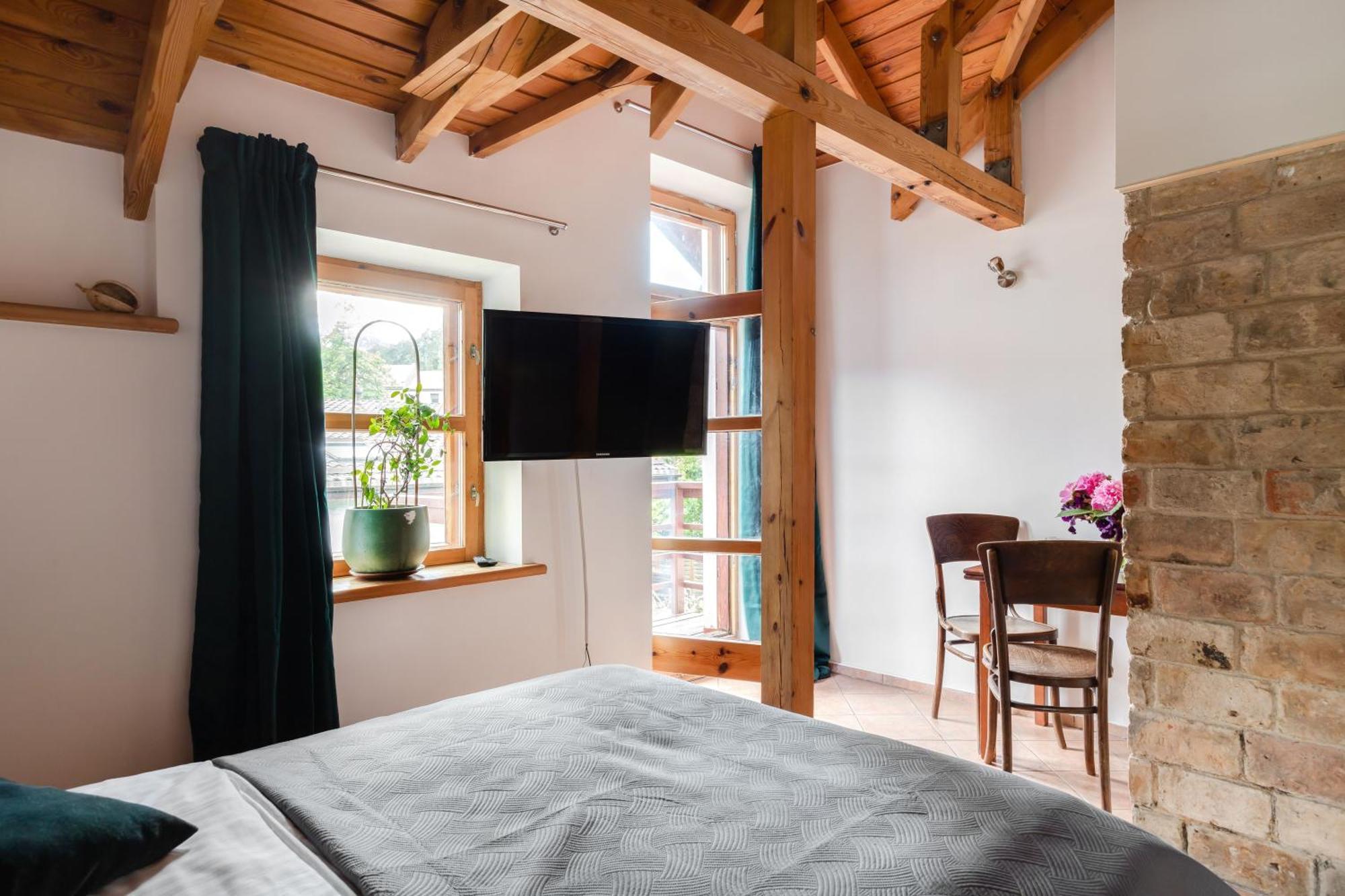 ヴィリニュス House Of Sun Bed & Breakfast エクステリア 写真